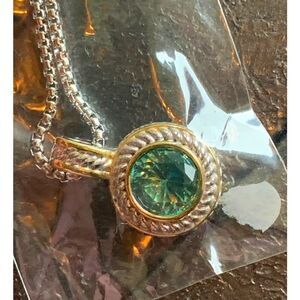 Vintage JA Blue Aquamarine Crystal pendant necklace, in Silver tone, Unmarked